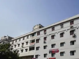 SPOT ON Hotel Hyderabad Continental