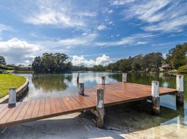 Riverside Manor，位于苏塞克斯入口的带按摩浴缸的酒店