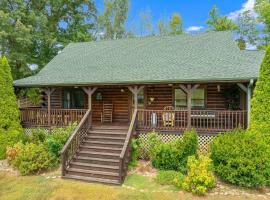 Willow Creek Cabin - Maryville, TN，位于玛丽维尔的酒店