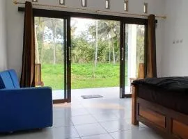 Sollo-Sollo Coco Farm Stay