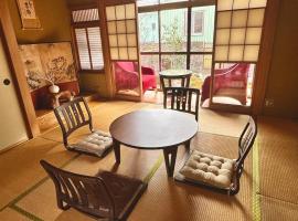 京町レジダンス，位于Echizen-shi的带停车场的酒店