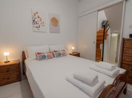 GreenWood Maisonette by RentalsPro - Fourka Beach Halkidiki，位于弗尔卡的酒店