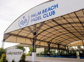 Palm Beach Resort，位于Biga的酒店