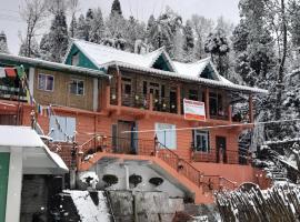 Sherpa Homestay，位于Sonāda的酒店