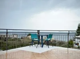 Kaja Seaview Apartments