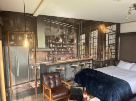 Yokkaichi Guest House，位于四日市的酒店