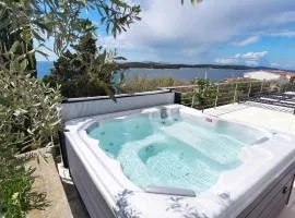 Hvar Dream View Penthouse with Hot Tub