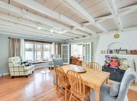 Grand Junction Lake Home 13 Mi to South Haven!