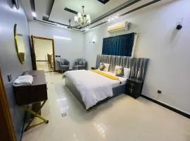 The Family Star Guest House