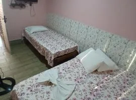 kitnet pé na areia reservado por sayonara