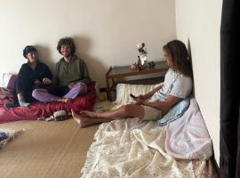CommunityHostel CoCreation Project，位于阿古洛的青旅