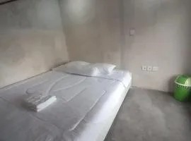 The living glamping and homestay