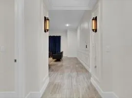 SpaceX BY R3 Shared Bath