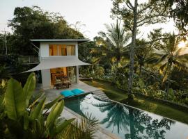 HIDE - The first Trail Lodge in Bali，位于塞莱马德加的酒店