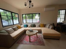 3 Bedroom House in PORT BARTON，位于圣维森特的酒店