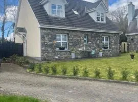 Cozy Holiday Home in the Scenic Glen of Aherlow