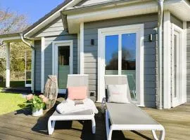 Fördezauber - Ruhiges Ferienhaus mit eingezäuntem Garten und Kamin