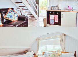 Cliff View Lodge Apartment，位于利斯坎诺的酒店