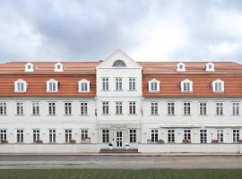 Kurhaus Bad Doberan，位于巴特多布兰的酒店