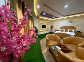 Polo Land Hotel by Skyline