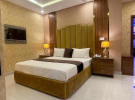 Hotel Croydon International，位于拉瓦尔品第的酒店