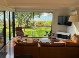 5@CapeView, beachfront Geographe Bay，位于巴瑟尔顿的酒店
