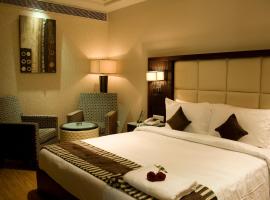 Hotel La Abode，位于Hāmīrgarh的酒店