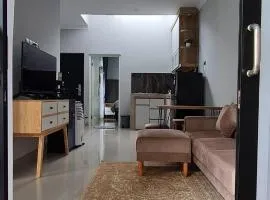 Baturiti Modern Guest House with private pool