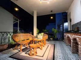 RUSTIC APARTMENT- BeTong Residences