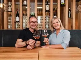 MONS suites wine passion