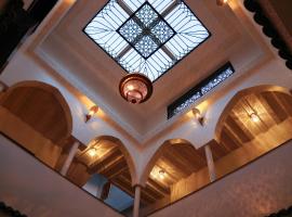 Riad Dar Aba，位于乌季达的酒店