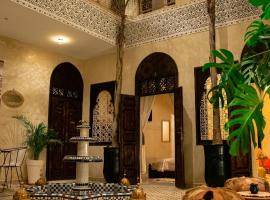 RIAD Dar ZOMOROD，位于马拉喀什的民宿