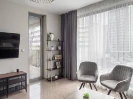 Modern Apartment with Parking next to Bulgaria Mall