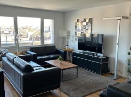 BASELiving Luxury Suite - Near ESC - Bahnhof SBB - St Jakob，位于巴塞尔的酒店