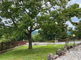 Casa Belvedere Leonessa，位于莱奥内萨的酒店