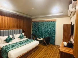 Shahi Group of Hotels Srinagar，位于斯利那加谢赫·UL·阿拉姆国际机场 - SXR附近的酒店