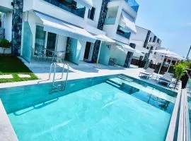 INTERNI LUXURY LIVING b