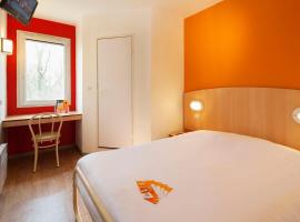 Fasthotel Montereau Esmans，位于厄斯曼斯的酒店