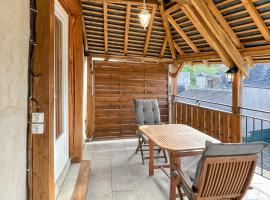 Maison 4ch, 5 lits, terrasse, Terrasson Dordogne，位于特拉松的酒店