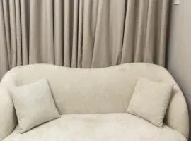 استديو انيق وهادئ