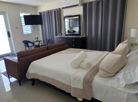 Posadas de Manatí Breeze，位于马纳蒂的酒店
