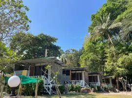 Koh Ngai Sea Open Resort