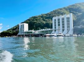 YJ HOTEL，位于加平的酒店