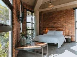 Hotel 3450 Living Lofts