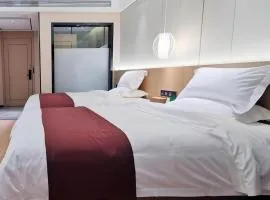 Gya Hotel Jurong England International