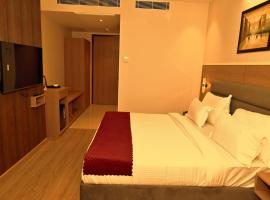 Hotel Hype，位于莫拉达巴德的酒店