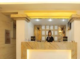 Xinghe Xinfeng Hotel Railway Station & Bus Station Branch，位于广州荔湾区的酒店