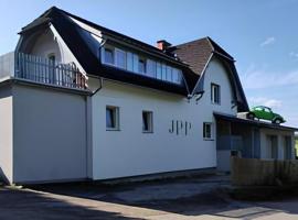 Arbeiterunterkunft in Kalchberg - Schnell erreichbar & gut ausgestattet，位于Kalchberg的青旅
