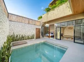 Luxury 2BDR Villa - Central Canggu - WALK TO Batu Bolong Beach & Mexicola & Body factory