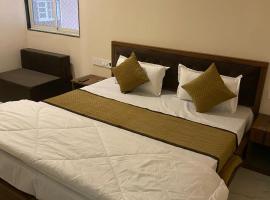Hotel Banshi Wala - Best Hotel in Khatu Shyam ji Near Khatu shyam ji Tample，位于Khātu的酒店